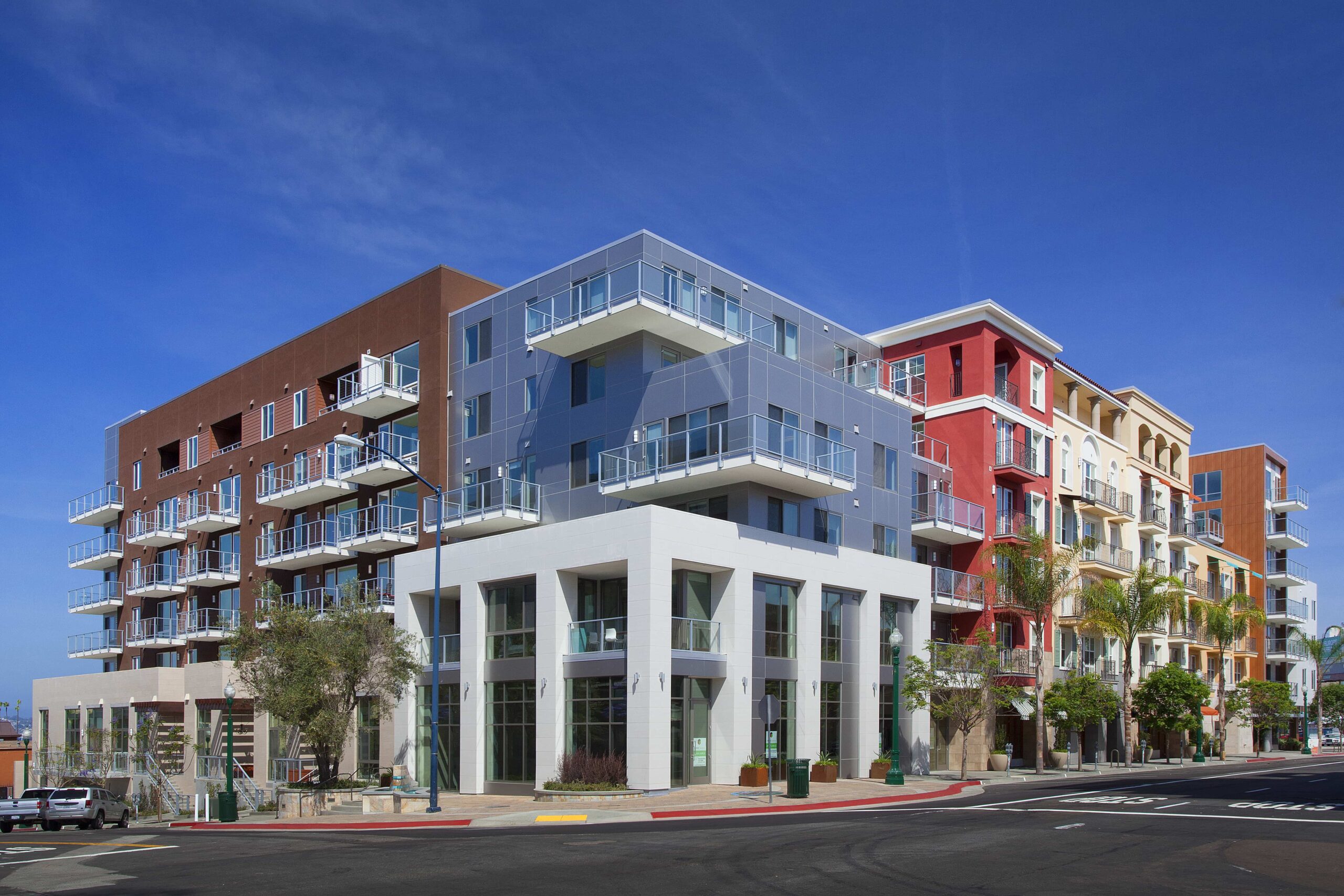 Instrata Little Italy