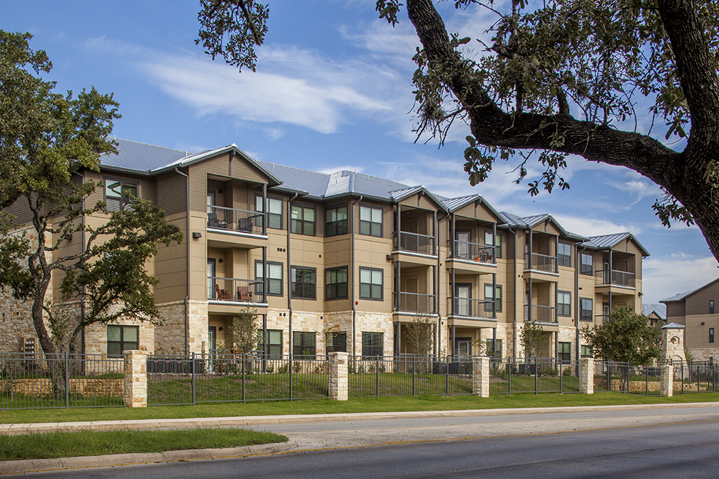 Platinum Shavano Oaks